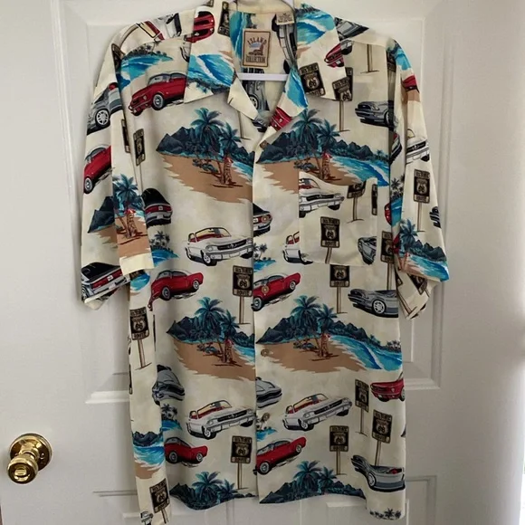 Vintage Mustang Cars Casual Button Down Shirt. Made in Korea. Size Medium - Picture 2 of 11